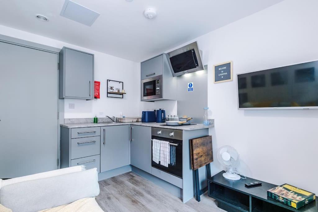 Stunning Duplex In Liverpool, Available For Long Term Apartment
