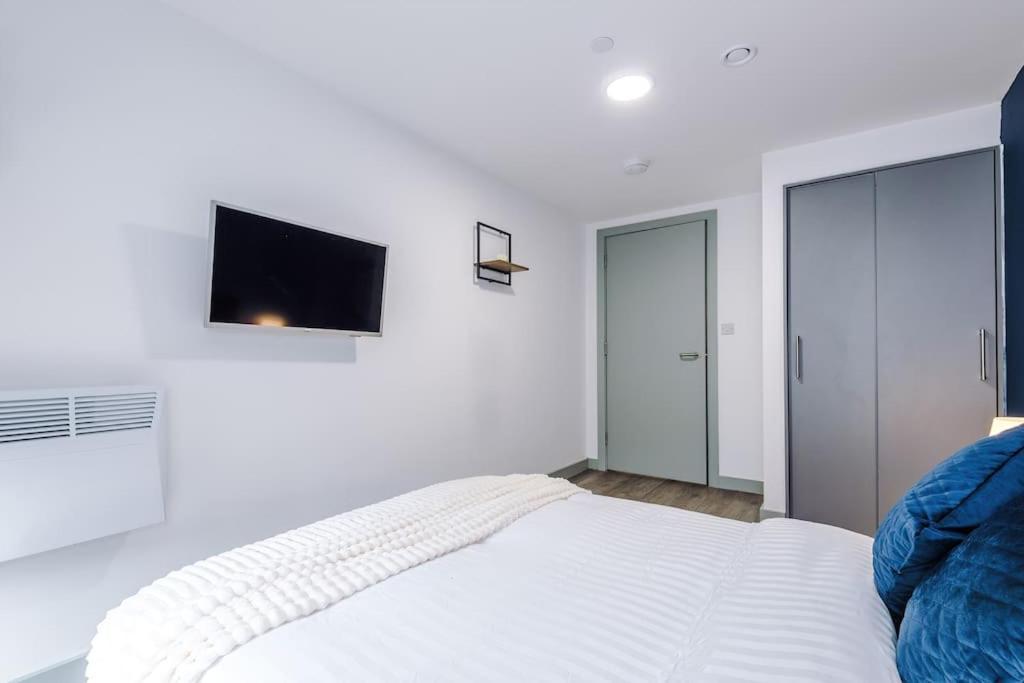 Apartment Stunning Duplex In Liverpool, Available For Long Term