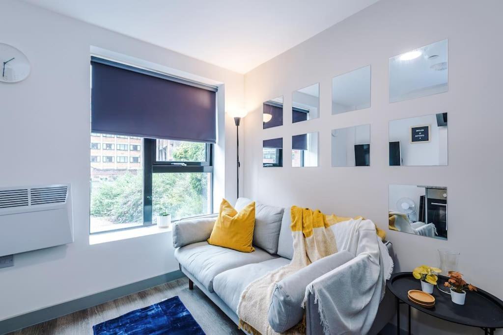 Stunning Duplex In Liverpool, Available For Long Term * Liverpool